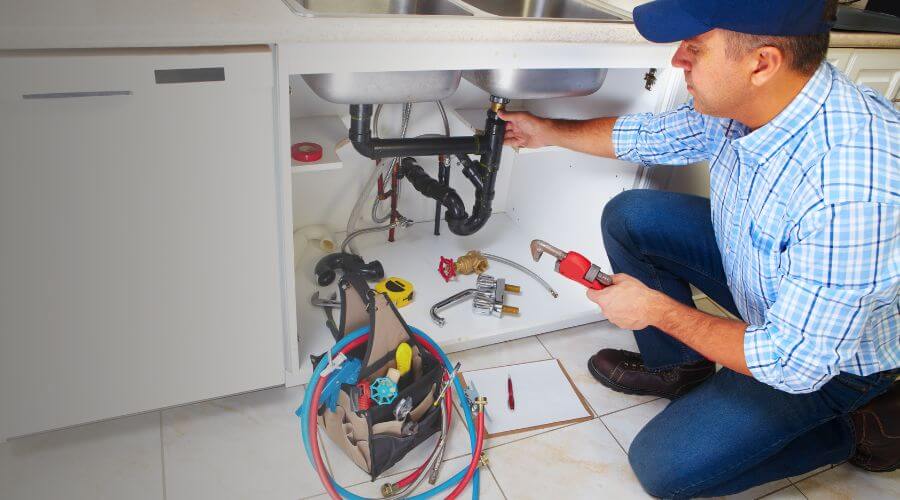 Local expert plumbing services in Gladstone, IL